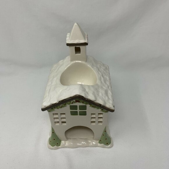 Partylite - P91137 Village Square Chapel Fragrance Warmer - Picture 3 of 12